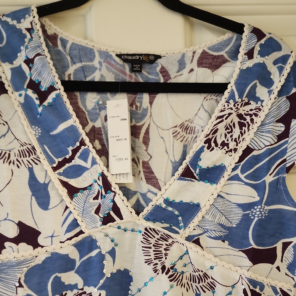 Floral Blue and White Ruched Sundress with Flutter Cap Sleeves - Picture 4 of 5